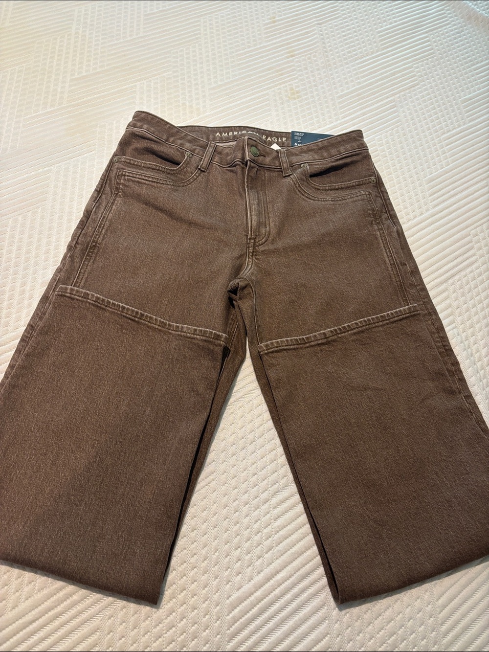 🌺NWT🌺American Eagle stovepipe jeans size 6